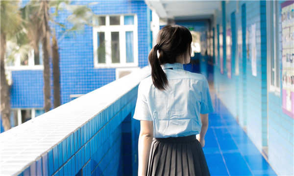 大宁如何找到一个可以帮助我生孩子的女人？
